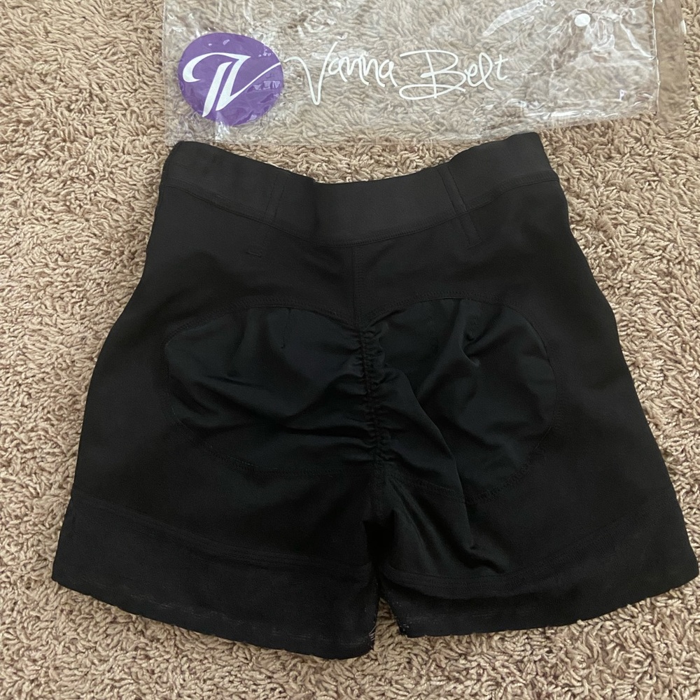 Butt-livt shorts